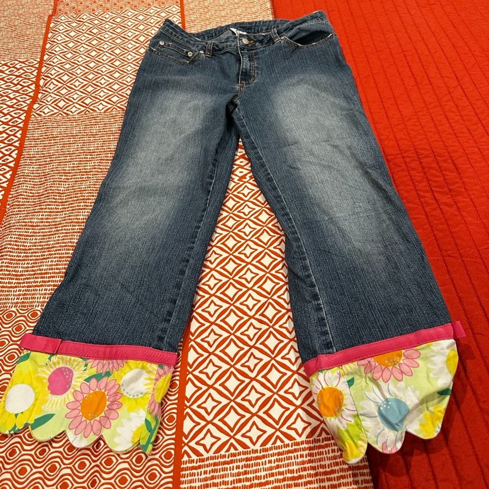 Lilly Pulitzer Jean Capris size 4